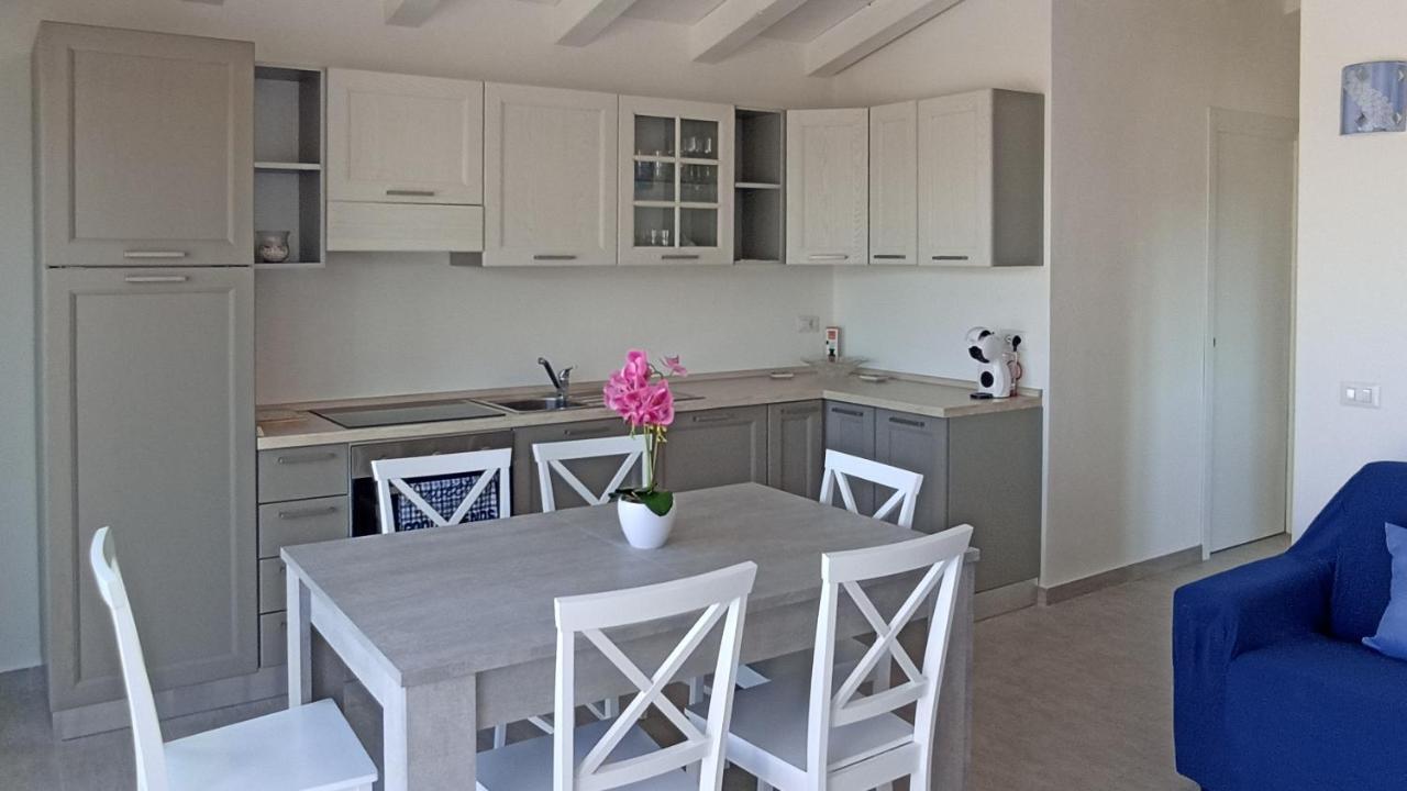 Welcomely - White Terrace - Condominio Acqualife Cannigione Kültér fotó